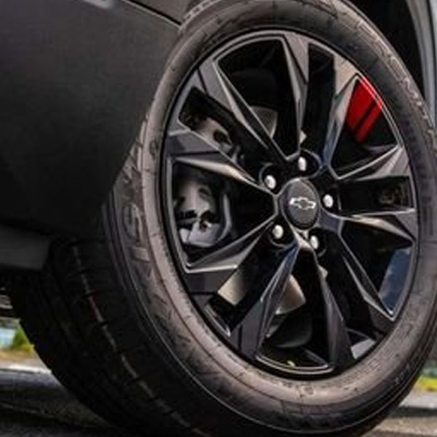 成都運(yùn)動(dòng)車(chē)改裝不踩坑：選對(duì)輪胎輪轂 + 合規(guī)排氣，個(gè)性與法規(guī)兼顧